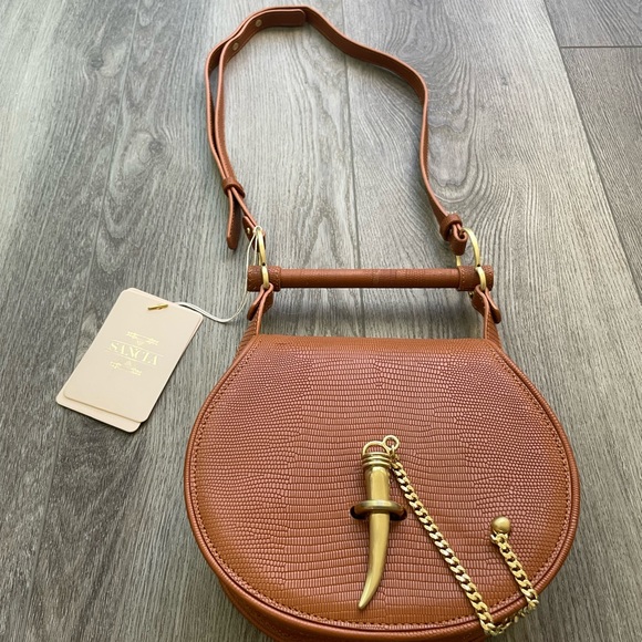 SANCIA Handbags - SANCIA BABYLON MUSE TAN LIZARD BAR CHAIN TOOTH LEATHER SADDLE CORSSBODY BAG